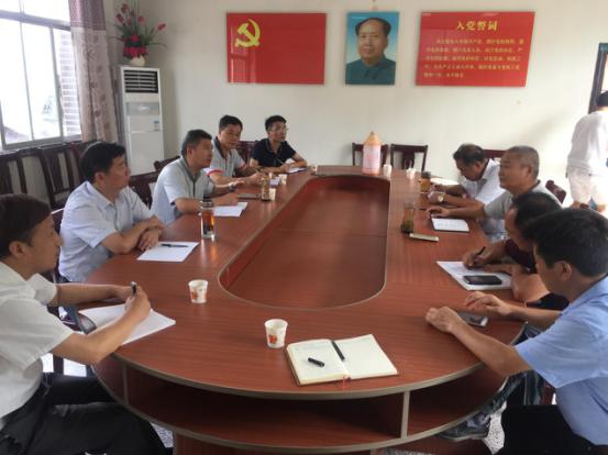 省科协副主席余军一行到黄石扶贫点和基层科协调研1.jpg