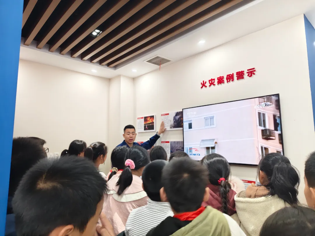 1732091163172035375.png 图片2.png
